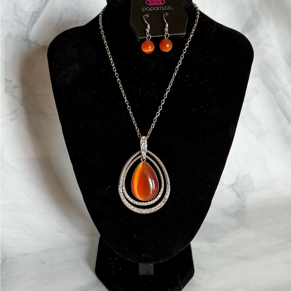 Paparazzi Necklace
